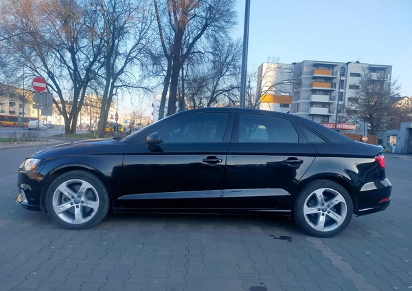 Audi A3 cena 75000 przebieg: 82000, rok produkcji 2017 z Warszawa małe 191